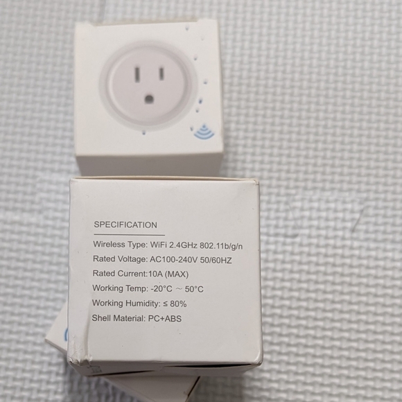 Bundle Of 3 Smart Wi-Fi Enabled Plugs wifi 2.4 Ghz - Picture 3 of 5